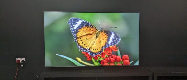 evolyutsiya translyatsiy hokkeya po tv ot cherno belyh ekranov do hd kamer