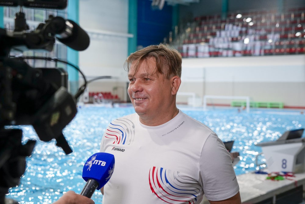 rol trenera v razrabotke i realizatsii takticheskih shem