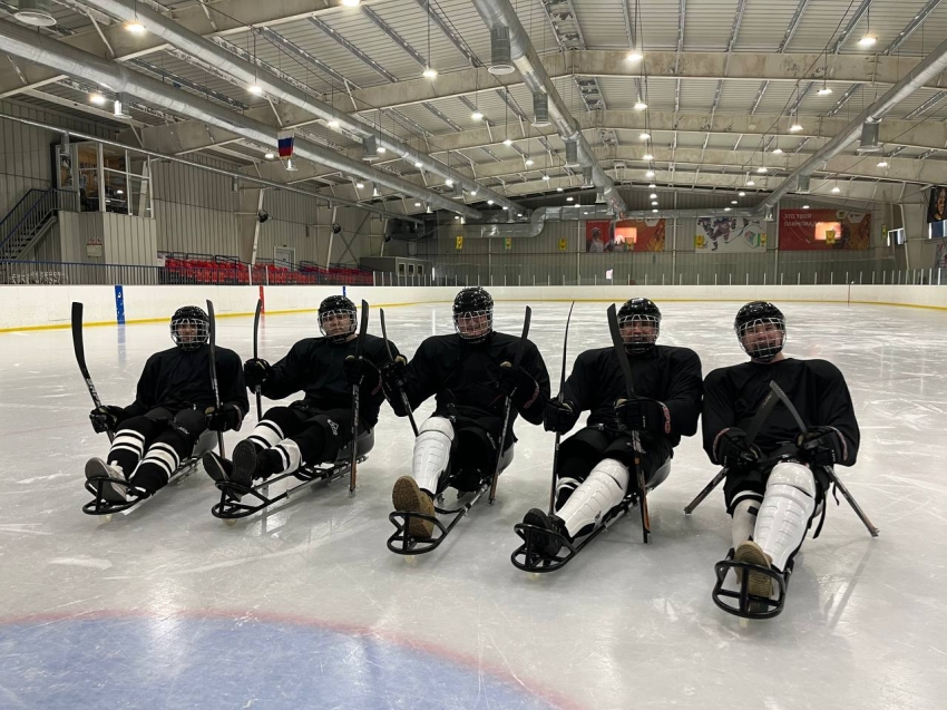 sovershenstvovanie sistemy podgotovki sudey po hokkeyu v regionah rossii